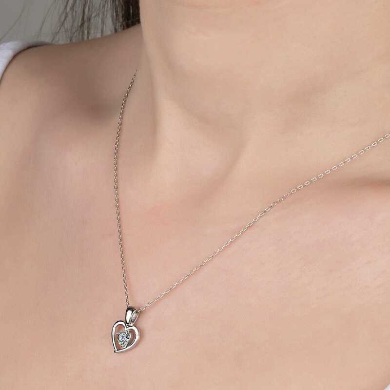 Silverlina%20Swarovski%20Taşlı%20Gümüş%20Kalp%20Bayan%20Kolye