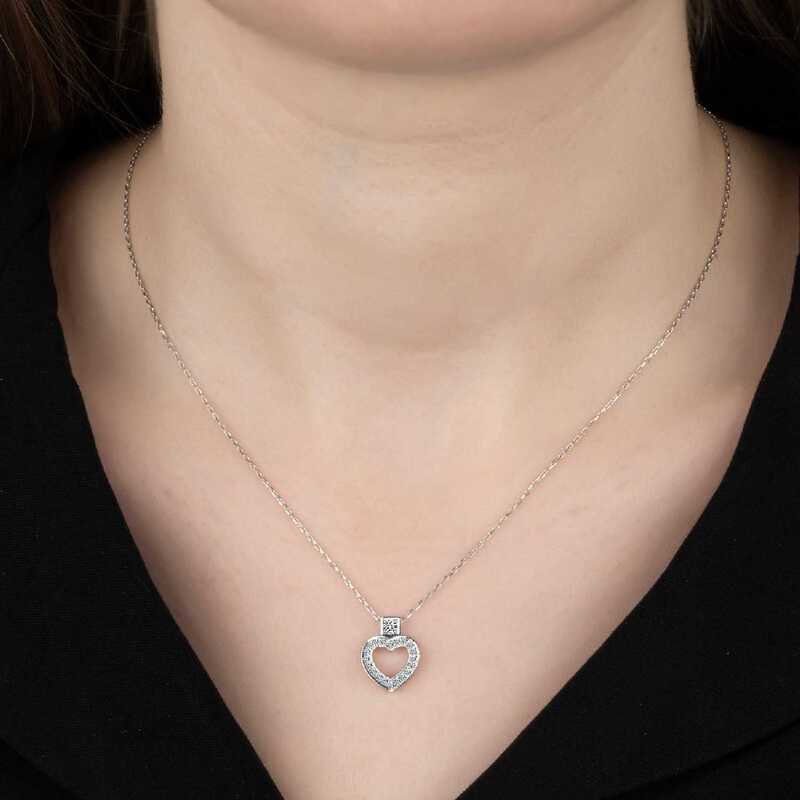 Silverlina%20Swarovski%20Taşlı%20Gümüş%20Kalp%20Bayan%20Kolye