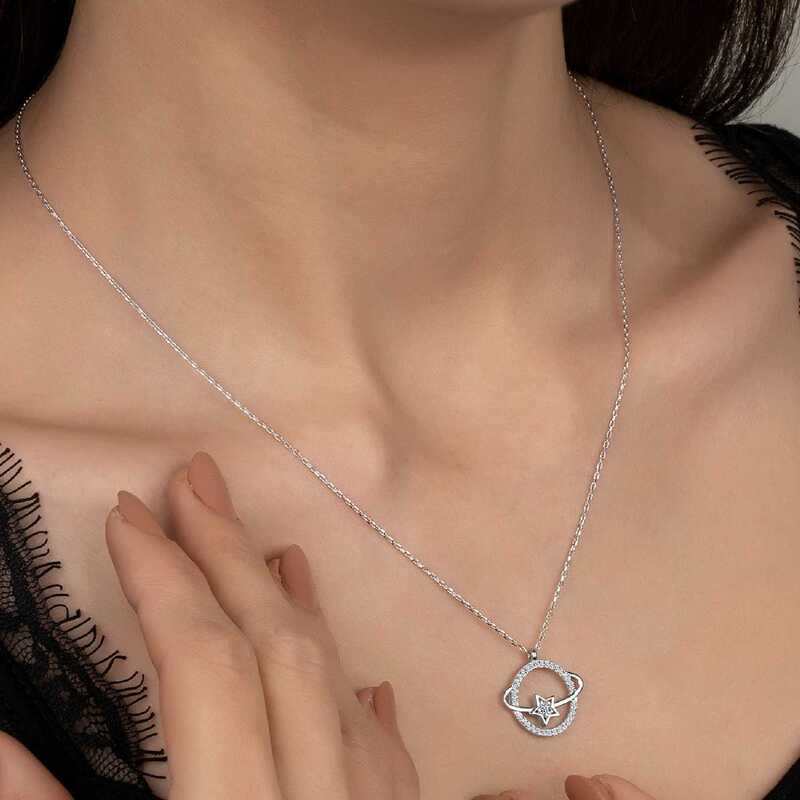 Silverlina%20Swarovski%20Taşlı%20Gümüş%20Gezegen%20Bayan%20Kolye