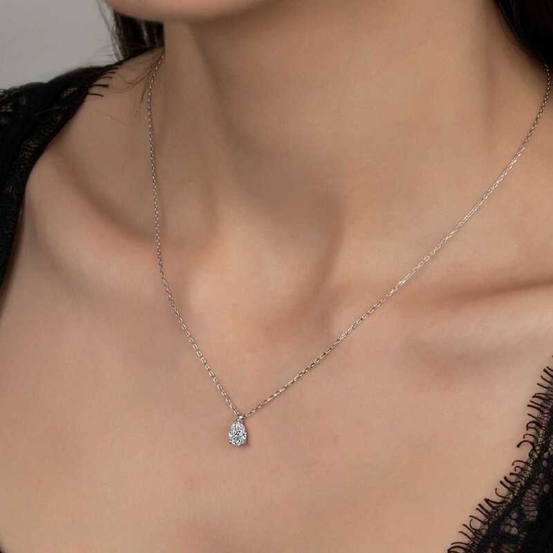 Silverlina%20Swarovski%20Taşlı%20Gümüş%20Damla%20Tektaş%20Bayan%20Kolye