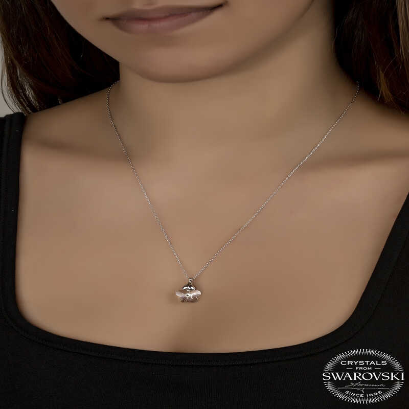 Silverlina%20Swarovski%20Crystal%20Taşlı%20Papatya%20Gümüş%20Kadın%20Kolye