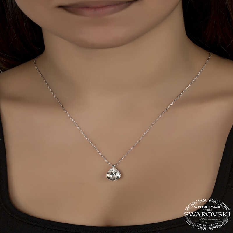 Silverlina%20Swarovski%20Crystal%20Taşlı%20Damla%20Gümüş%20Kadın%20Kolye