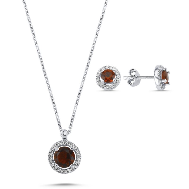 Silverlina%20Gümüş%20Yuvarlak%20Garnet%20Zirkon%20Taşlı%20Halo%20Tektaş%20Set