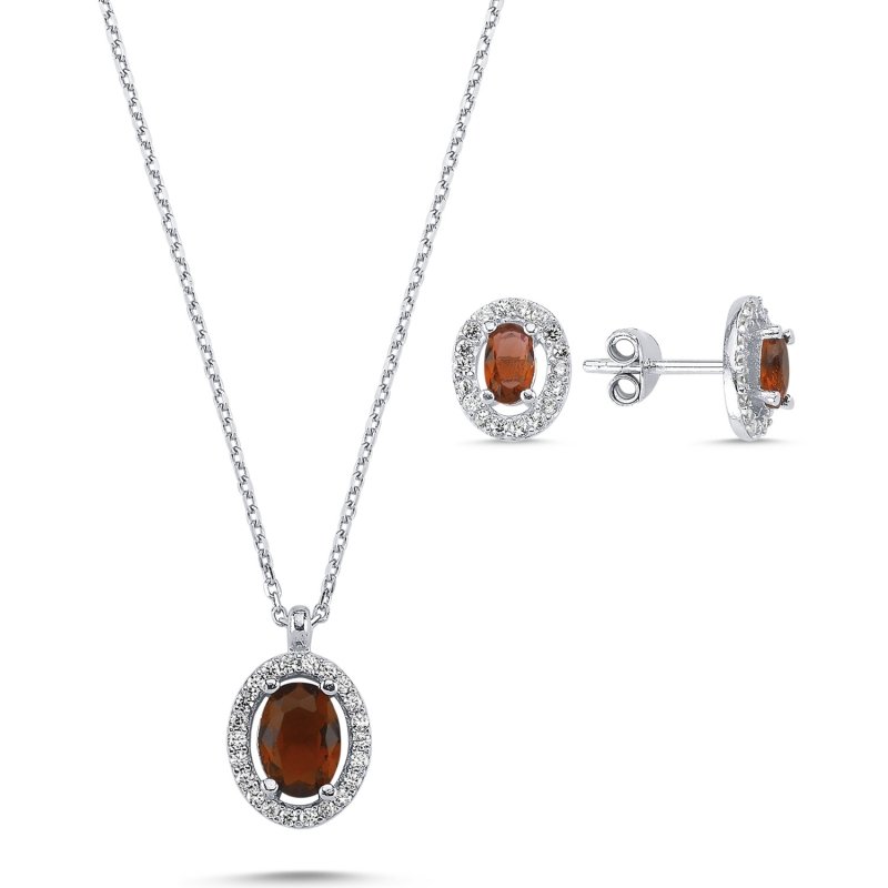 Silverlina%20Gümüş%20Oval%20Garnet%20Zirkon%20Taşlı%20Halo%20Tektaş%20Set